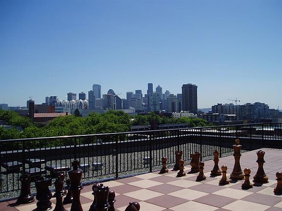 4th image of 323 Queen Anne Ave N APT 504