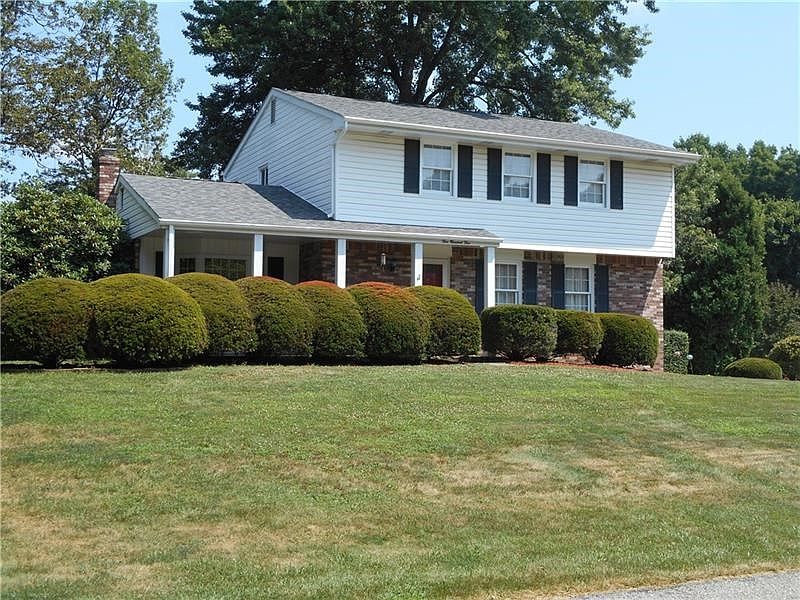 1st image of 505 Saint Thomas Pl