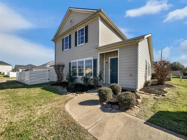 6434 Provident Green Dr, Katy, TX 77449