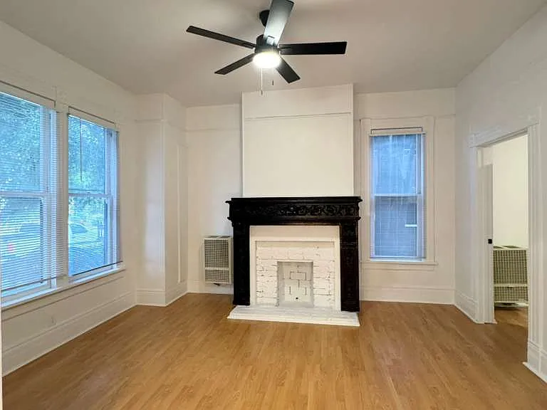 6028 Barton Ave #6028 — Photo 2