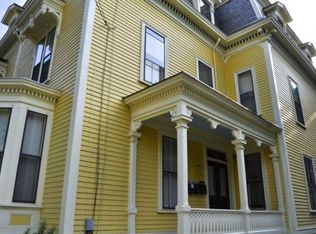 105 Parade St APT 1, Providence, RI 02909