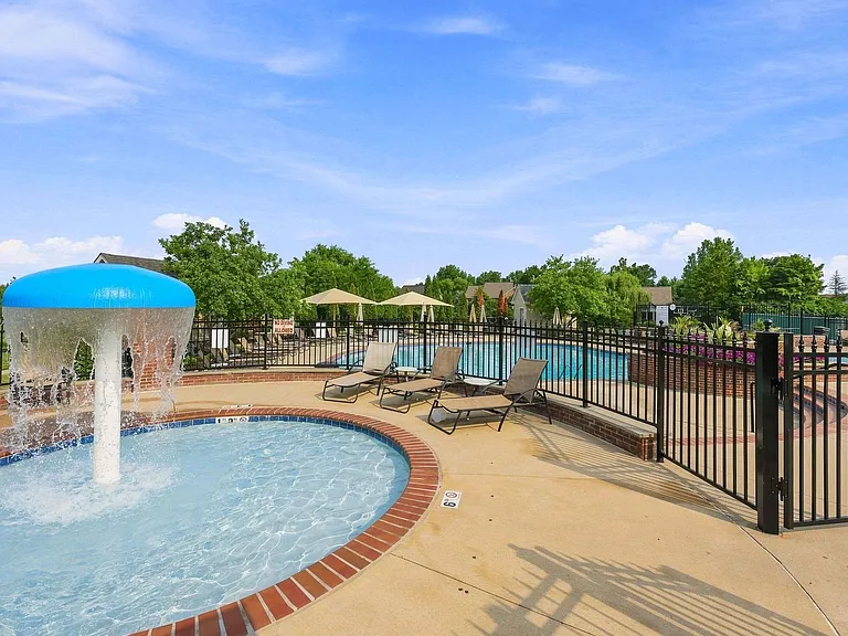 6823 Cloudscape Way — Photo 34