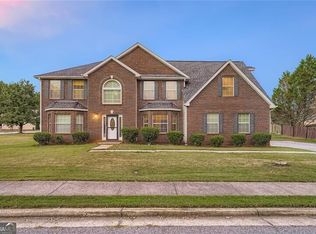 6843 Foxfire Pl, College Park, GA 30349