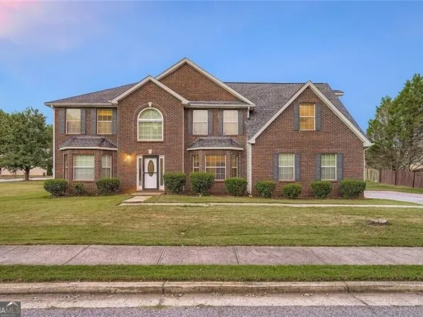 6843 Foxfire Pl, College Park, GA 30349