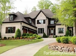 301 Bentley Ct, Auburn, AL 36830