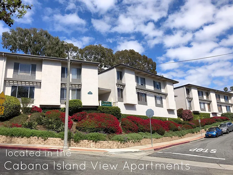 2100 Red Rose Way #P — Photo 24