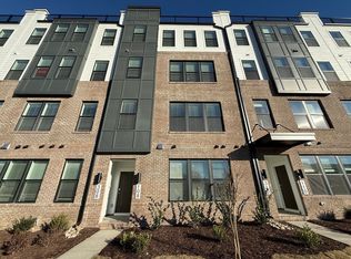 600 Hedrick Ridge Rd #108, Cary, NC 27519