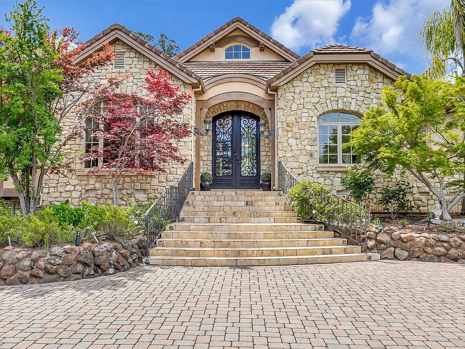 15219 Sobey Rd, Saratoga, CA 95070 Zillow