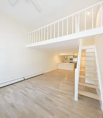 Rented by REAL New York | media 6