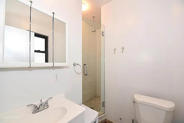 Rented by Corcoran | media 23