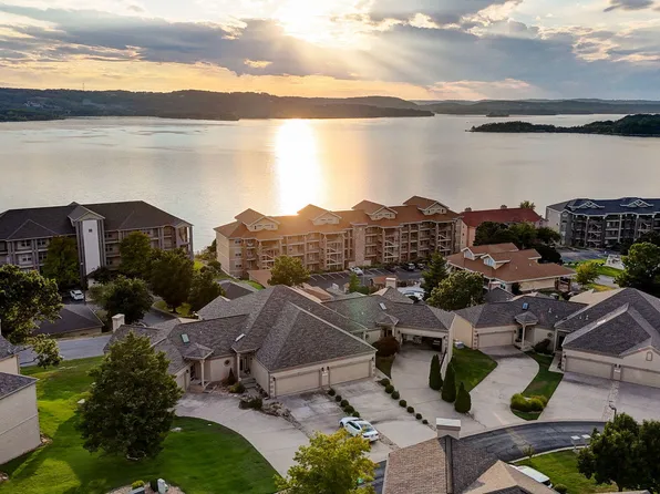 122 Villa Drive #2-4 BLDG 2, Hollister, MO 65672