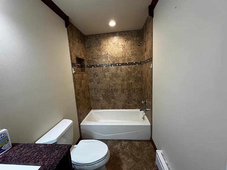 108 Cornelia Ln — Photo 37