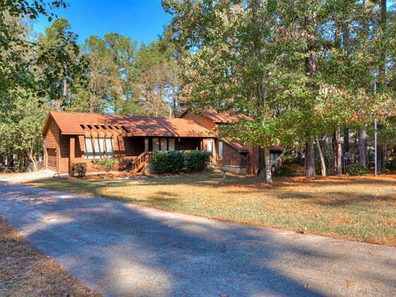 2nd image of 4795 Silver Lake Dr