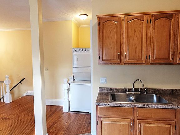 Living Room/ Kitchen