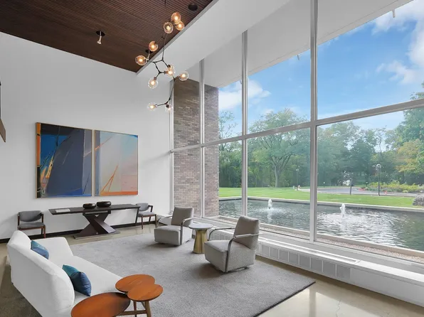 1000 Urlin Ave APT 511, Grandview, OH 43212