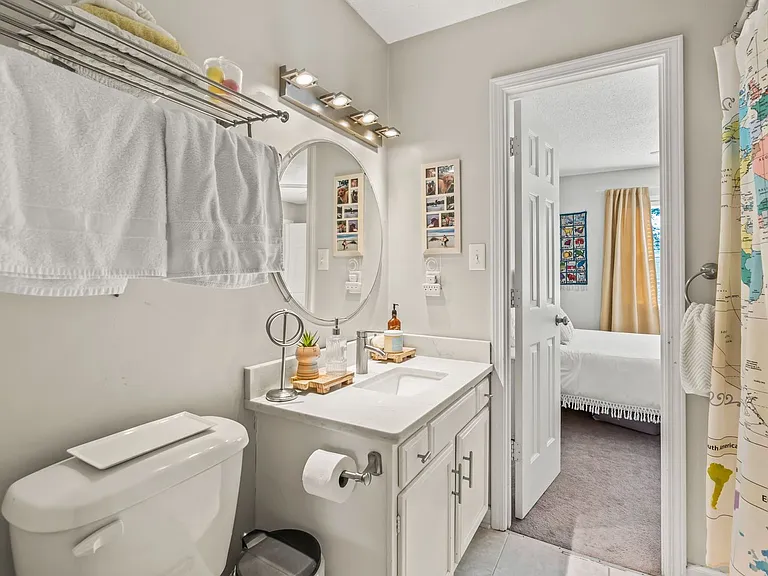 223 Ivy Cir — Photo 18