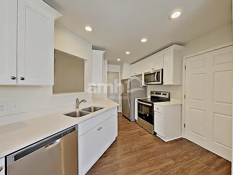 1038 Secretariat Dr — Photo 3