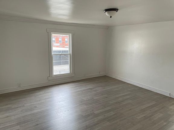 5th image of 4152 Hamilton Ave #2
