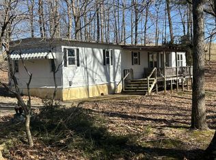 1404 Guthrie Chapel Rd, Burkesville, KY 42717