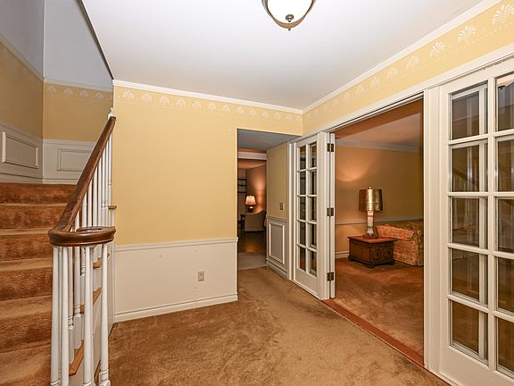 5th image of 706 Margate Dr