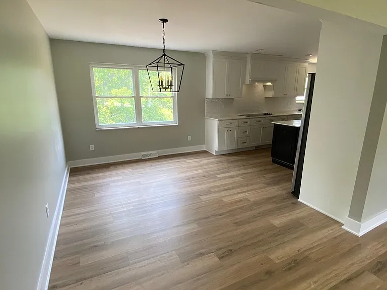 6637 Hitching Post Ln — Photo 3