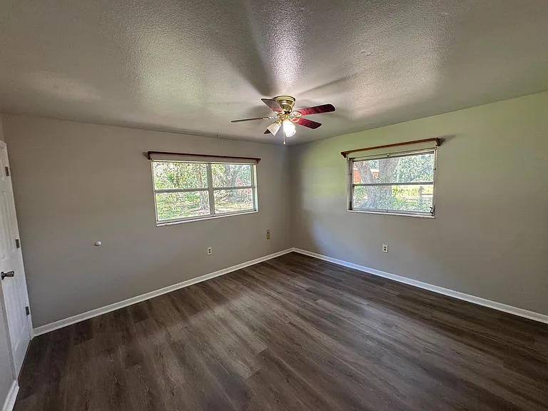 1602 E Sparkman Rd — Photo 31