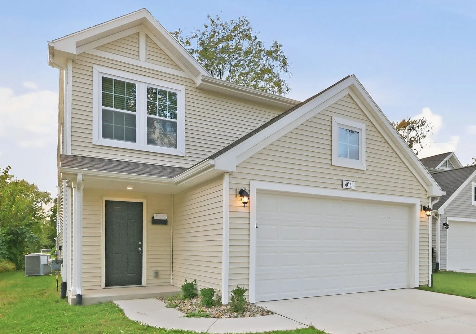 Move in by September 30th and receive FREE rent for both September and October. Take advantage of... — Photo 2