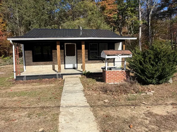 359 Shell Creek Rd, Roan Mountain, TN 37687