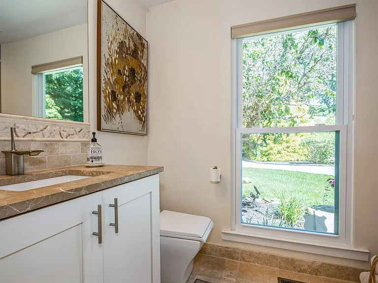 Peconic Hills Dr — Photo 6