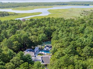 154 Swamp Rd, East Hampton, NY 11937