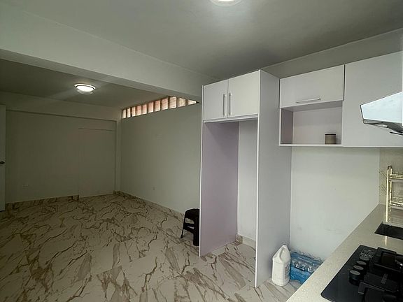 5th image of 526 Calle Aragon