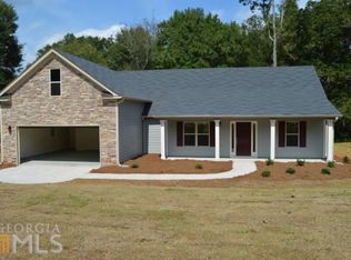 702 Huntington Ct, Winder, GA 30680