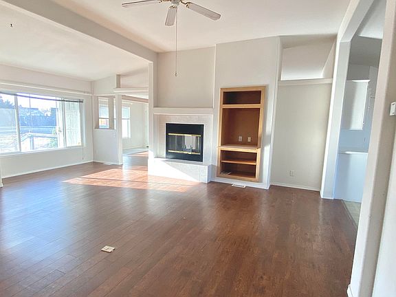 5th image of 3205 W Antler Ave