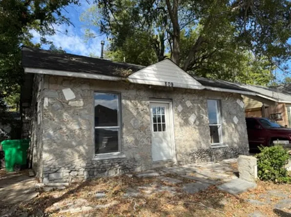 809 5th Ave S, Columbus, MS 39701