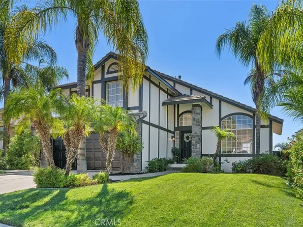 33450 View Crest Dr, Wildomar, CA 92595