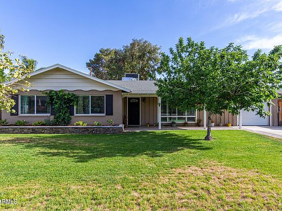 3rd image of 1713 E MCLELLAN Boulevard