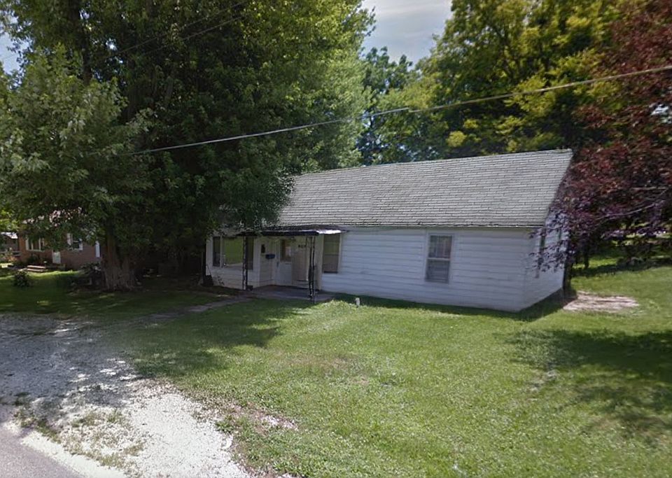 2nd image of 927 W Perry St