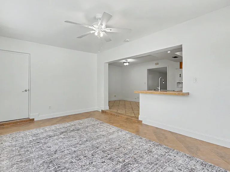 4800 NE 25th Ave N #NORTH — Photo 39