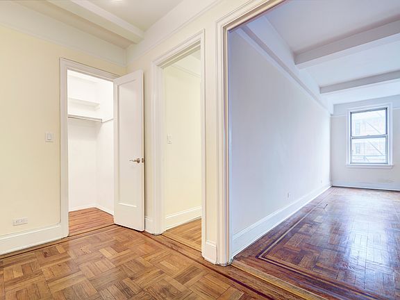 5th image of 520 Amsterdam Ave #6C