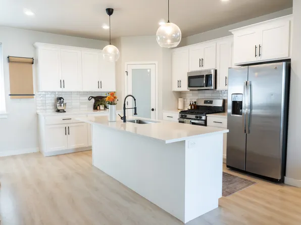 397 S Meadow Garden Rd, American Fork, UT 84003