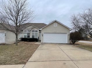 239 SW Chartwell Dr, Lees Summit, MO 64082