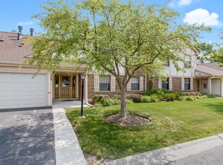 549 Greystone Ln APT A1, Wheeling, IL 60090