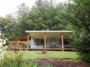 2445 Chestnut Hill Rd, Crumpler, NC 28617