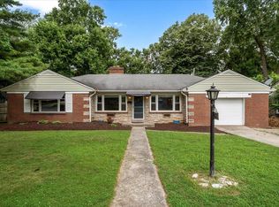 2333 Southview Dr, Lexington, KY 40503