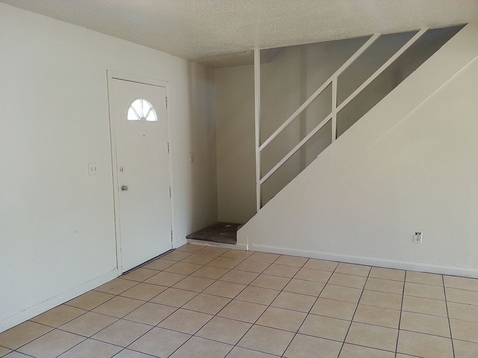 1st image of 121 E Maitland St APT C