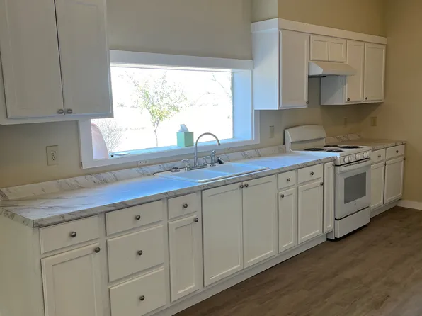 159 Wrangler Rd, Roswell, NM 88201