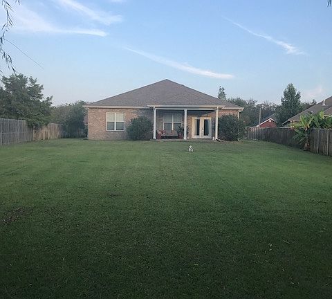 5th image of 1655 Woodlawn Way