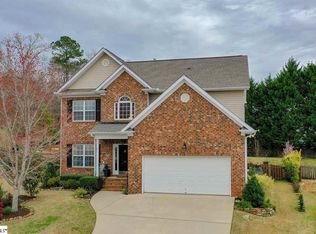 22 Crowsnest Ct, Simpsonville, SC 29680