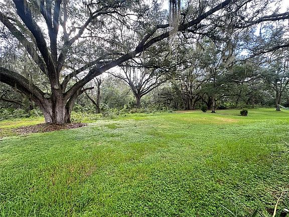 5th image of 4242 LEAFWAY CIRCLE