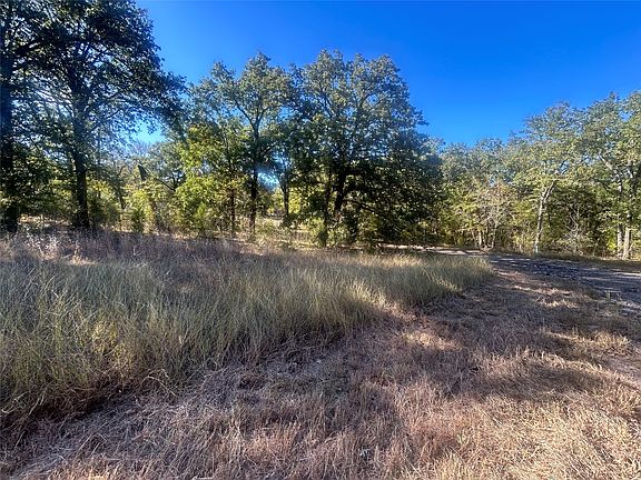 3rd image of 58 Point Lavista Rd